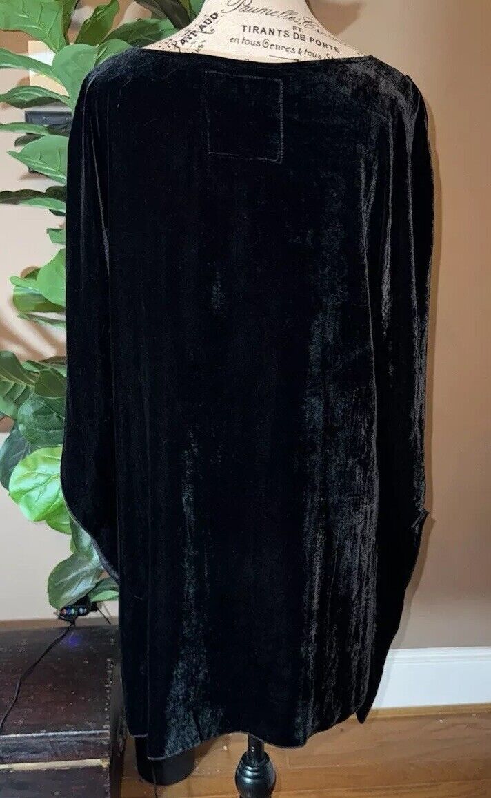 6430894
