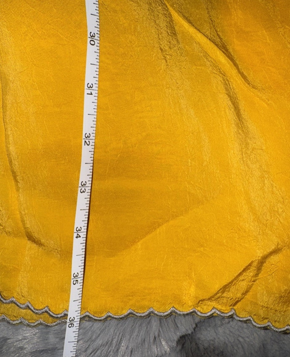 7899617