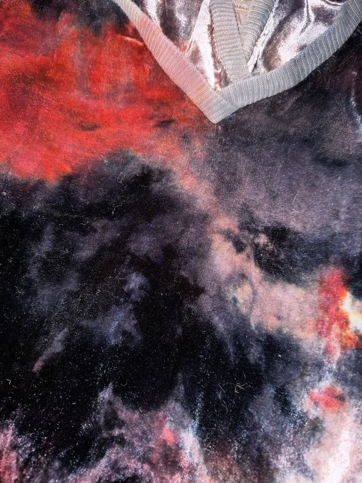8052211