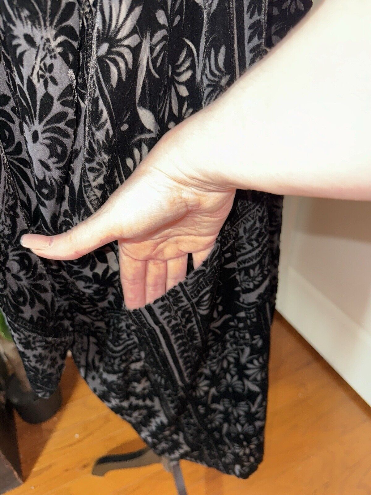 7615808