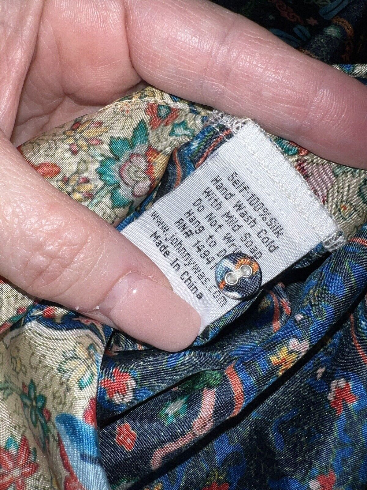 5762297