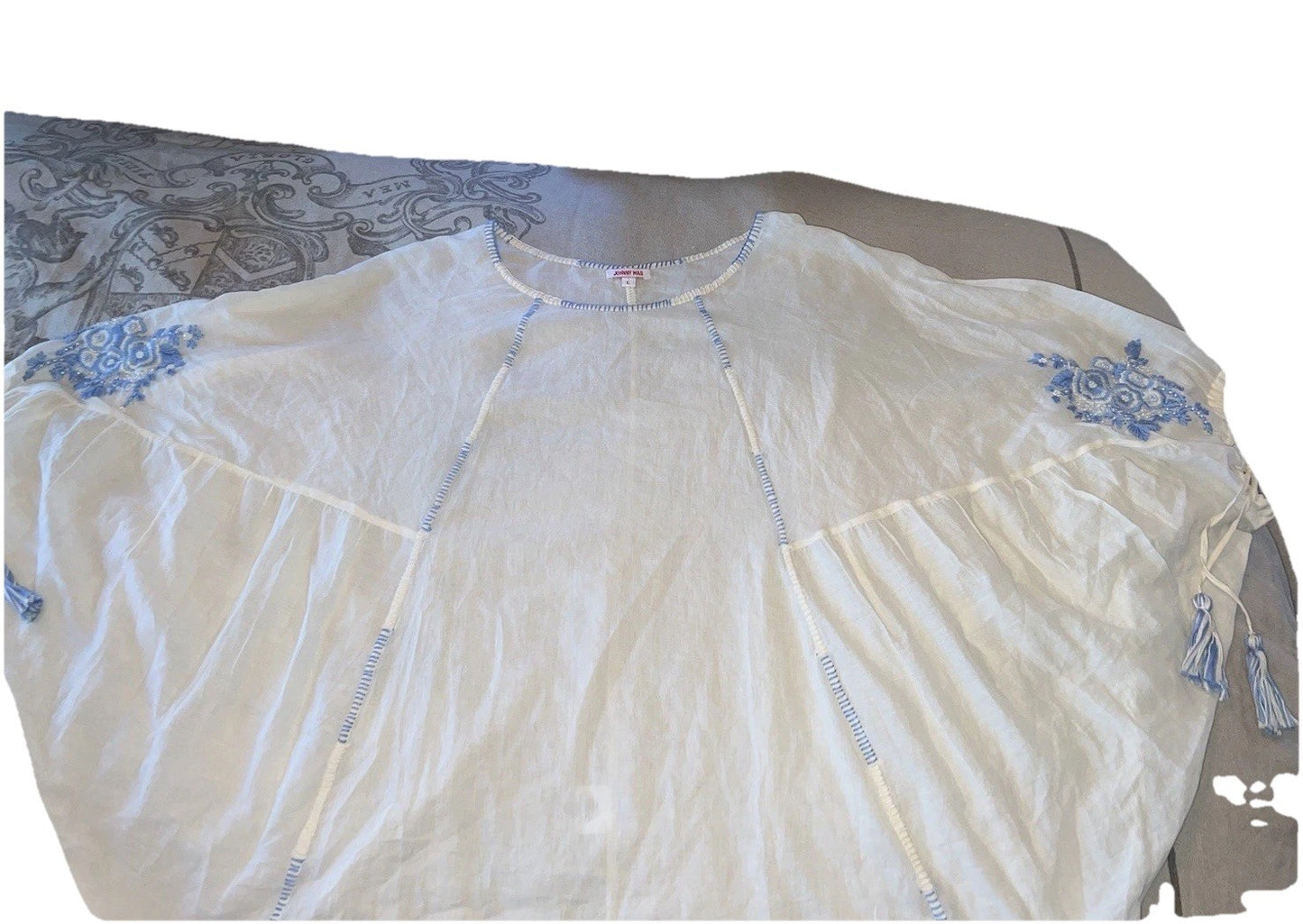 Johnny Was L Large White & Blue Cotton Poncho Peasant Top Tassels Beading Cool Johnny Was