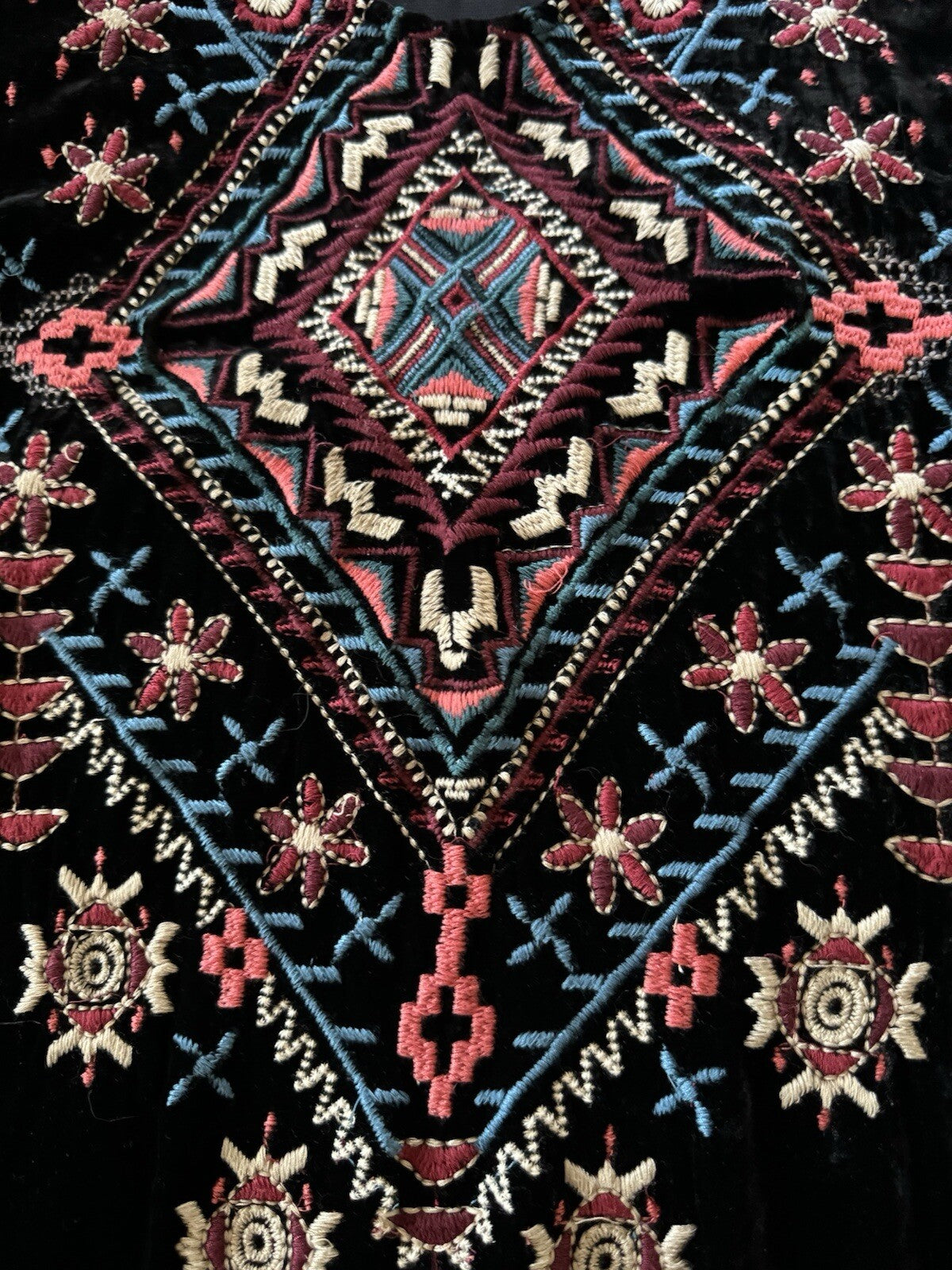 7884647