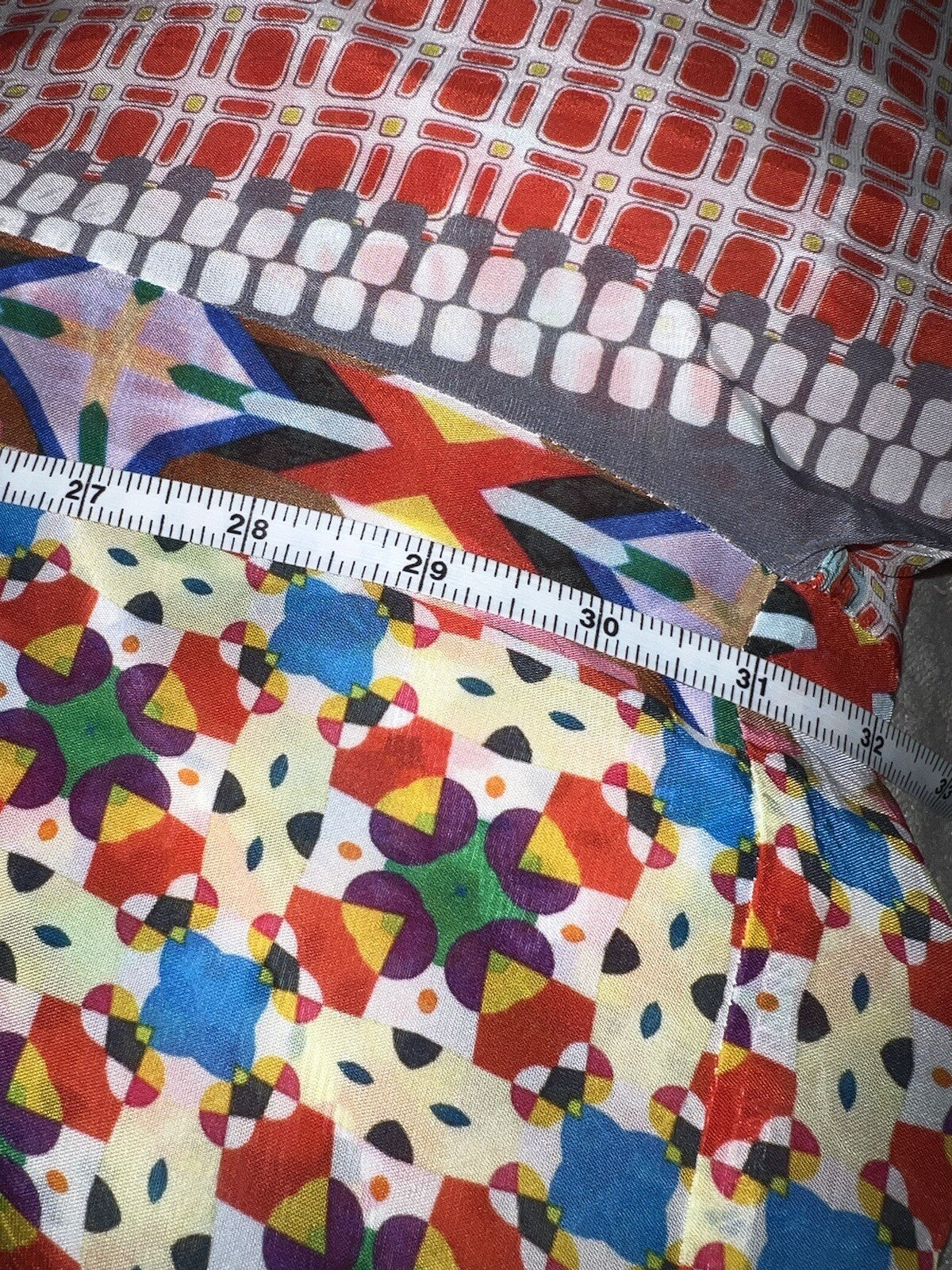 7565850