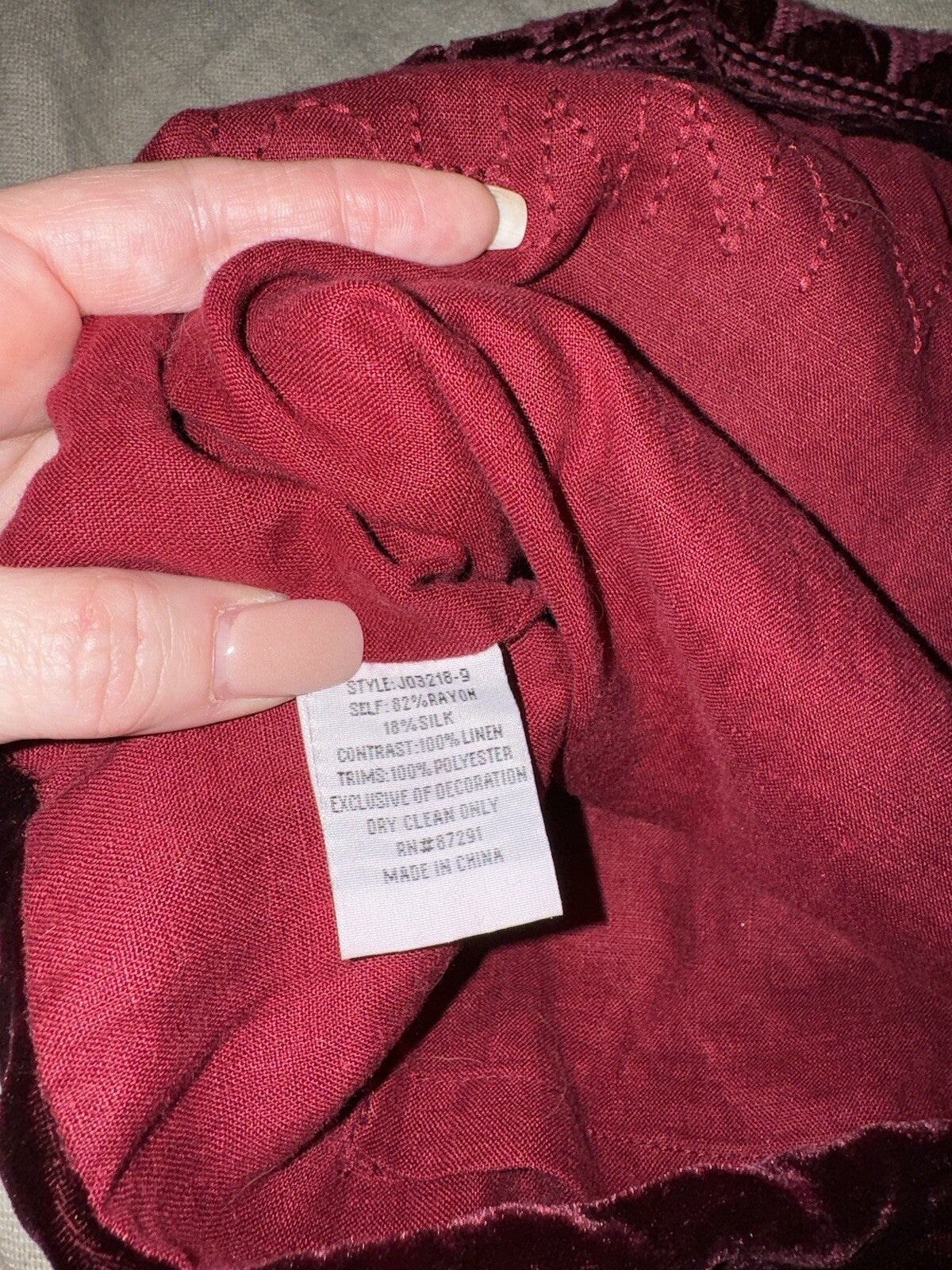 7832000