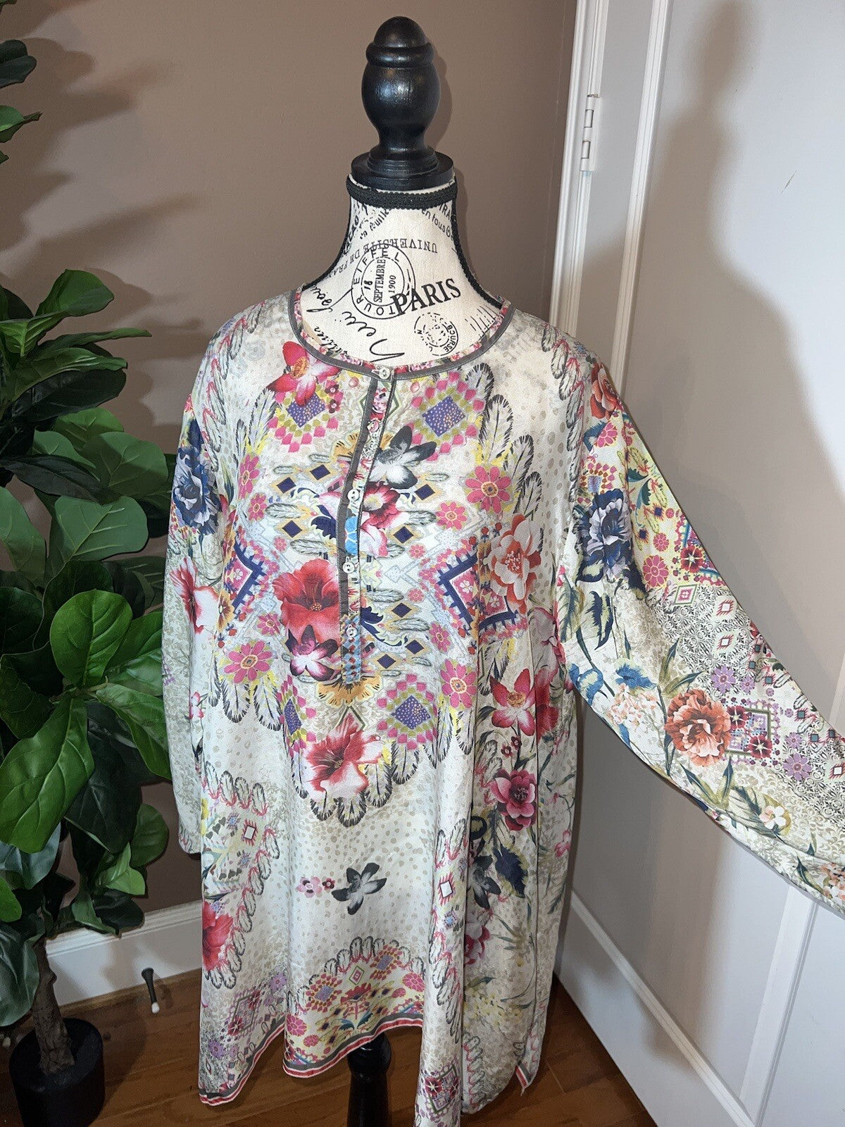 Johnny Was 2X Tunic Top Blouse 100% Silk Soft & Flowy Shirt Long Sleeve BOHO Johnny Was