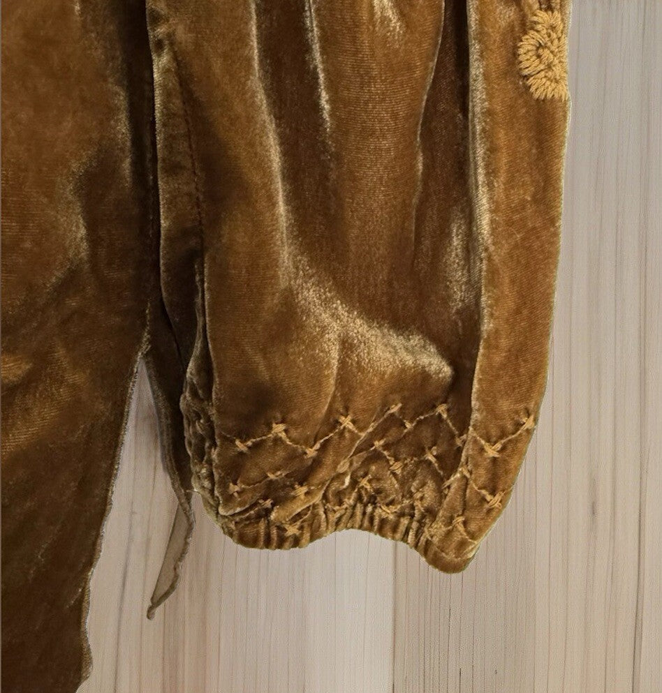 7951553