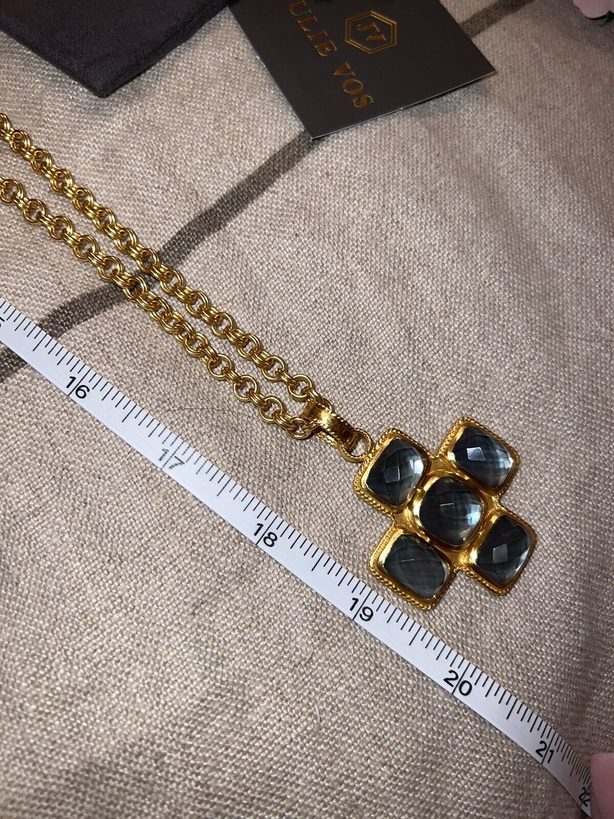 7150922