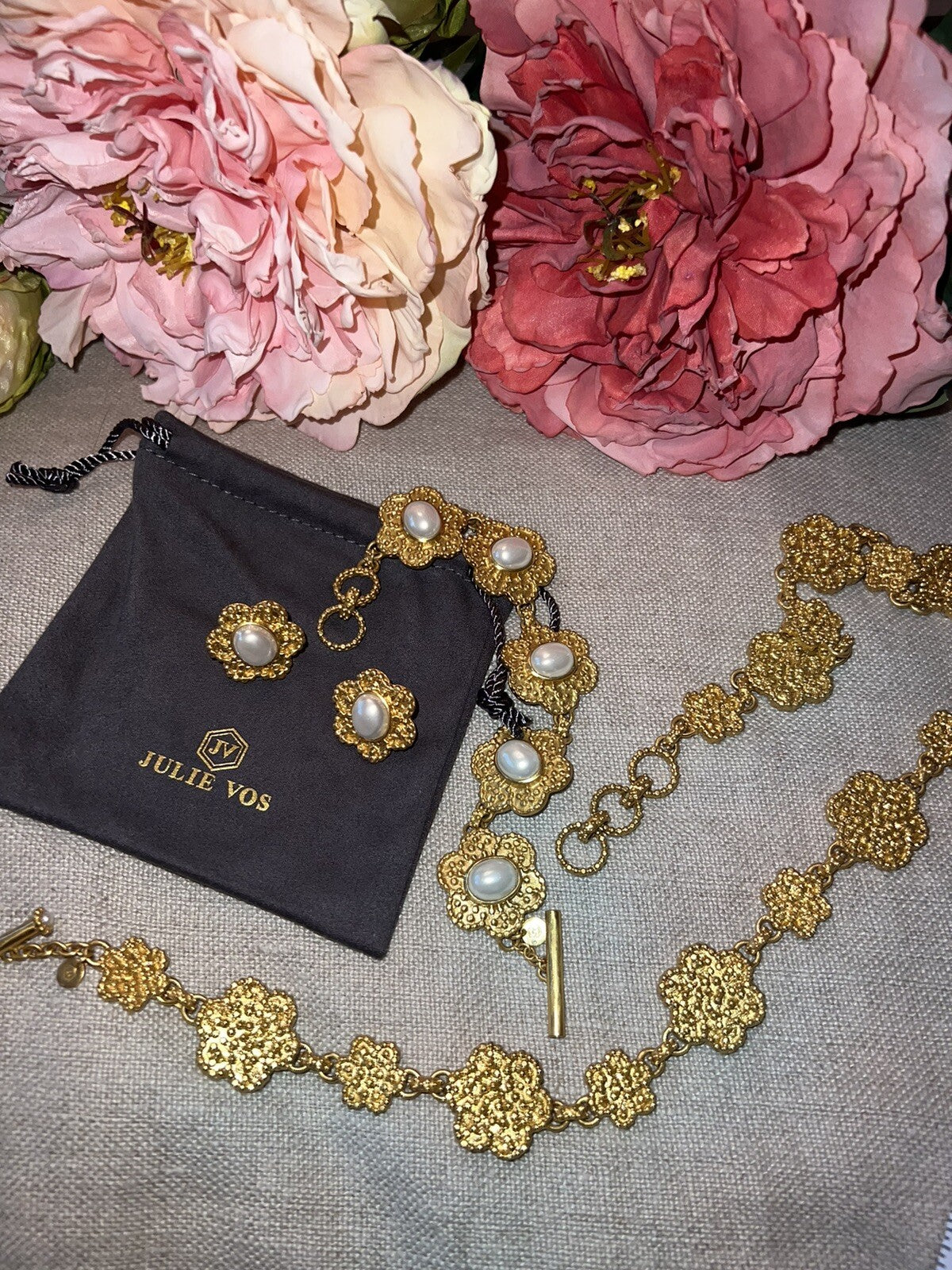 Julie Vos Pearl Colette Flower Link Toggle Bracelet 24K Gold Plated Julie Vos