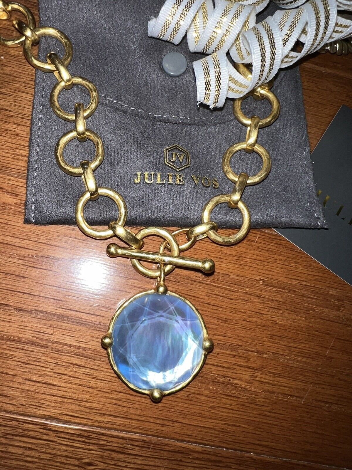 NEW Julie Vos Iridescent Blue Statement Toggle Link Necklace Pendant Bee 19”NWOT