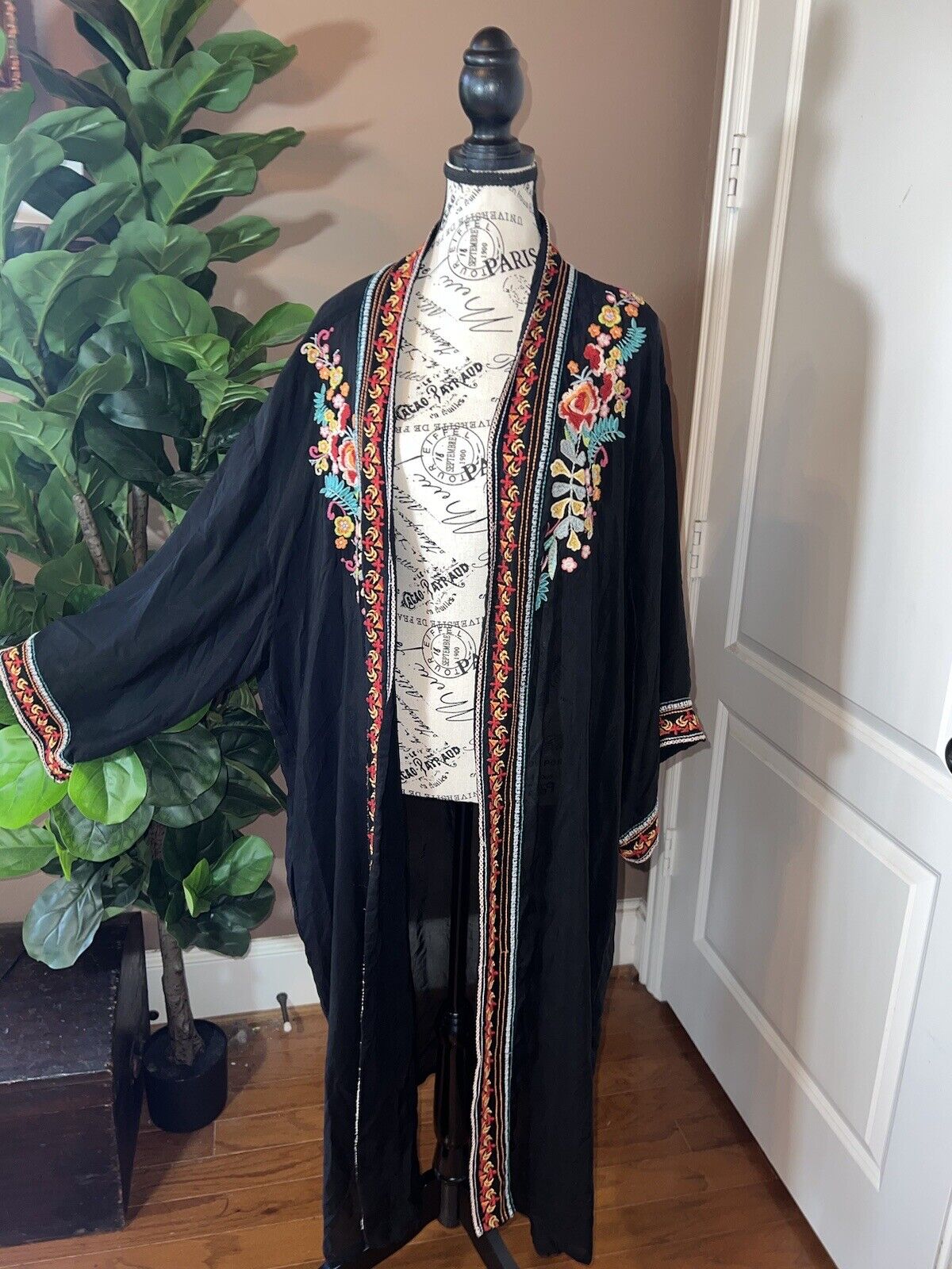 Johnny Was XL 1X Long Kimono Duster Black Pockets Embroidered Wrap Jacket