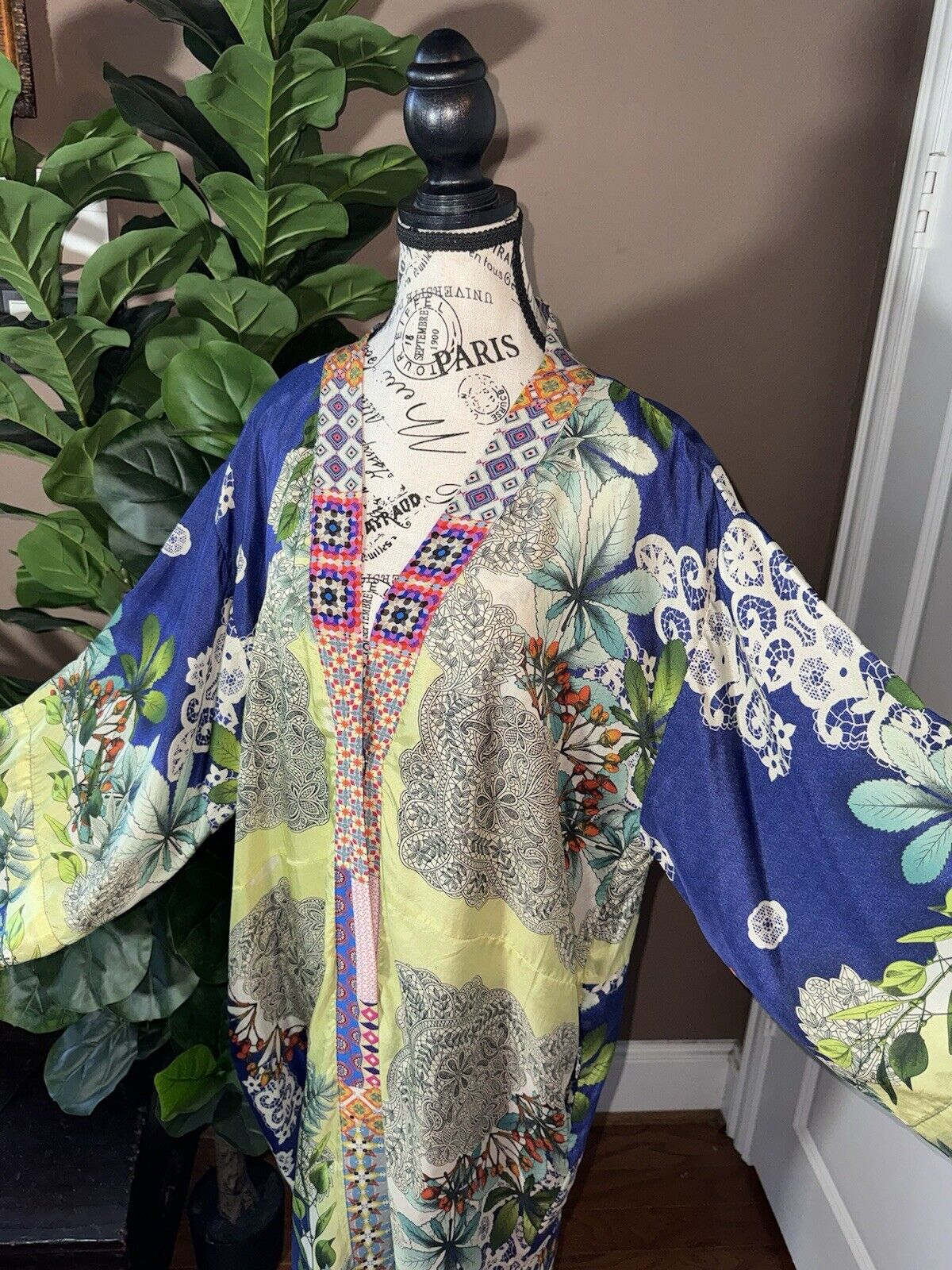 Johnny Was L Large 100% Silk Long Kimono Wrap Floral Duster Wrap Robe