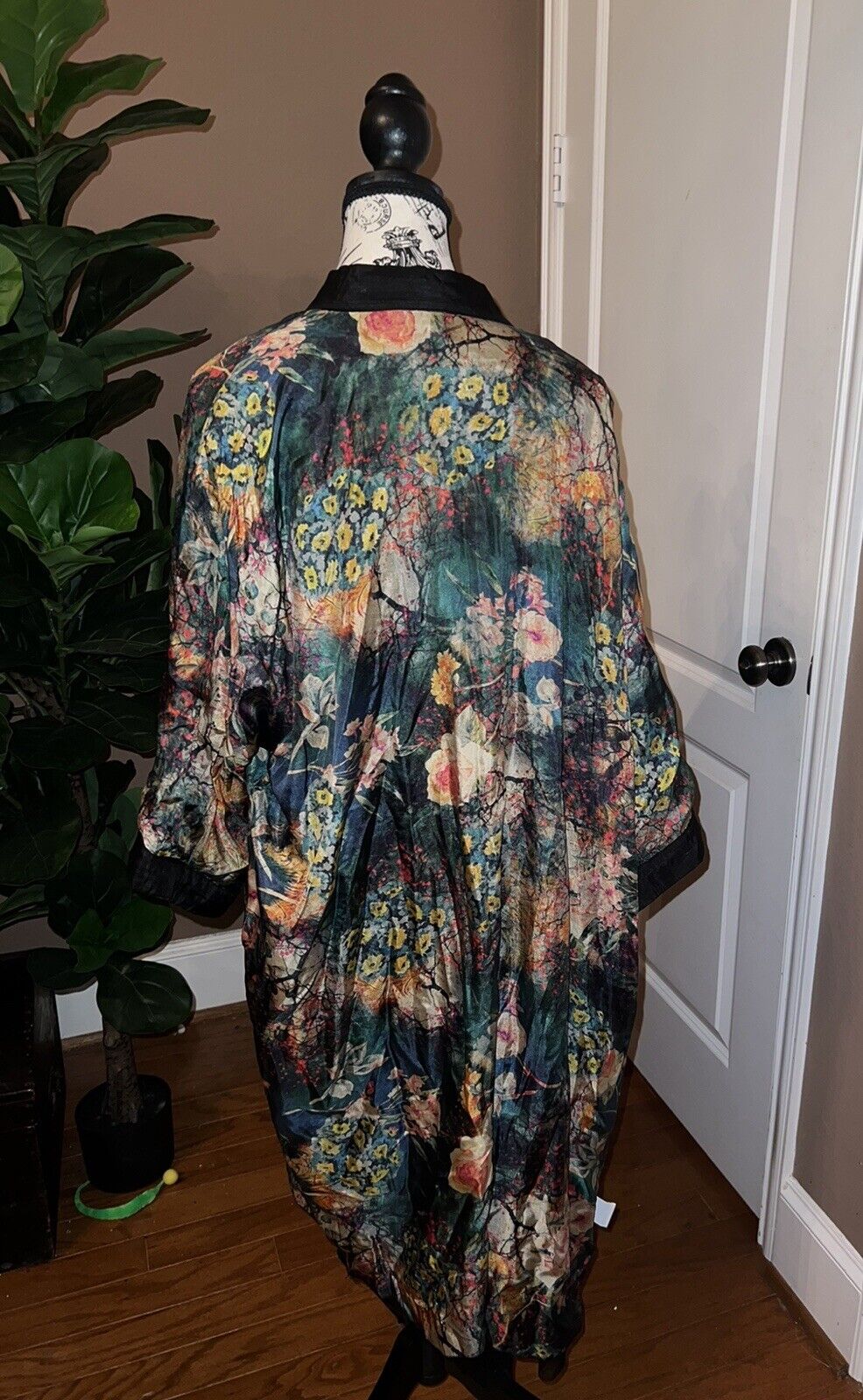 Johnny Was XL Long Silk & Sequin Black KIMONO Duster Wrap REVERSIBLE OVERSIZ