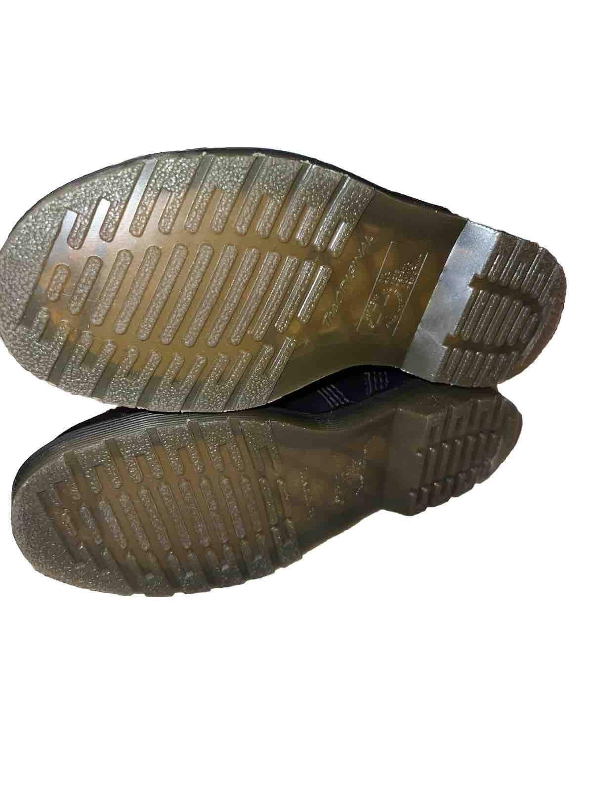9025758