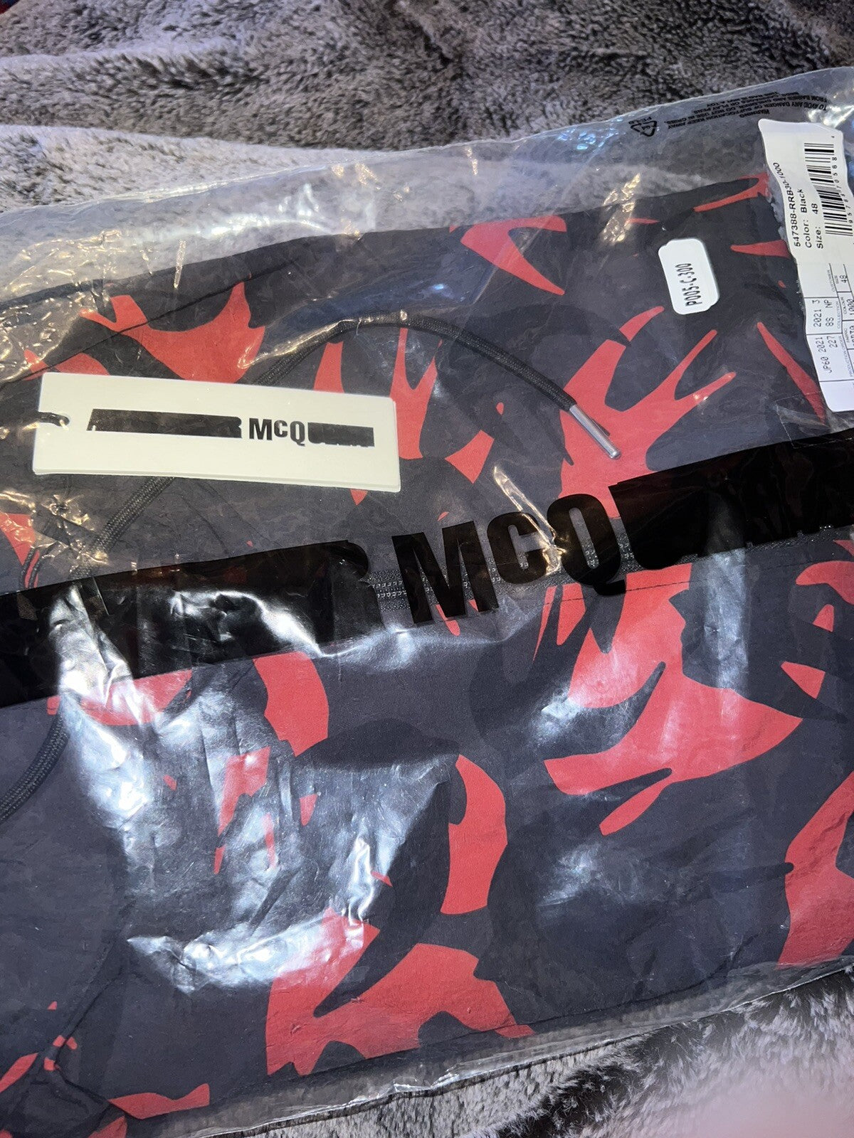 48 Alexander McQueen MCQ Red & Black Swallow Parka Jacket Hoodie Coat $620 Alexander McQueen