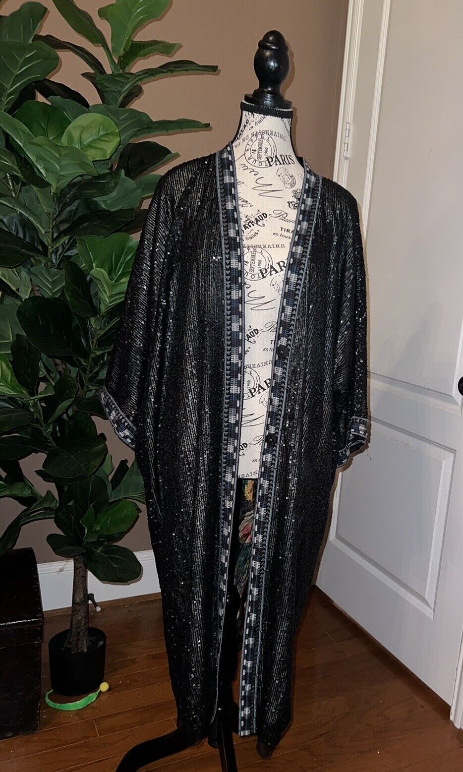 Johnny Was L Long 100% Silk & Sequins Black KIMONO Duster Wrap REVERSIBLE