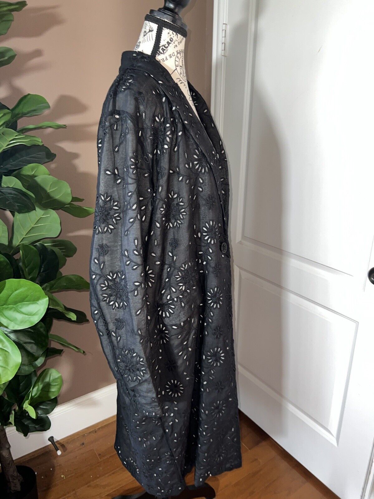 Johnny Was XL 1X Black Eyelet Lace Long Silk Kimono Duster Wrap Coat