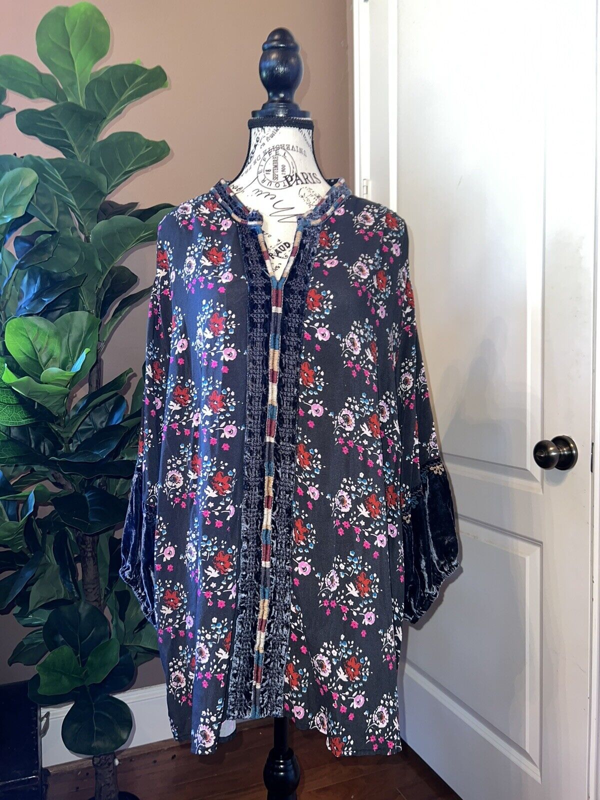 Johnny Was 2x 2xl Velvet Trimmed Tunic Top W/ Embroidery Kimono Sleeves