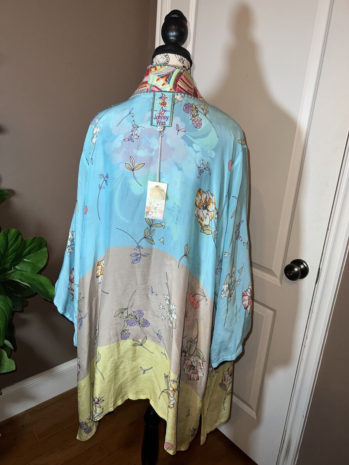 Johnny Was Sz L Silky Kimono Duster REVERSIBLE Embroidered Wrap  Floral