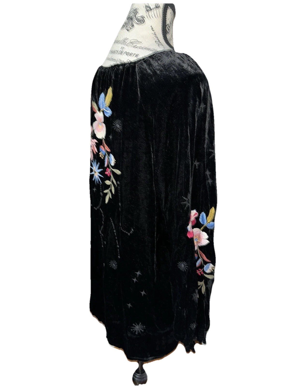Johnny Was L Large Black Velvet Roses & Stars Embroidered Peasant Tunic Top Johnny Was