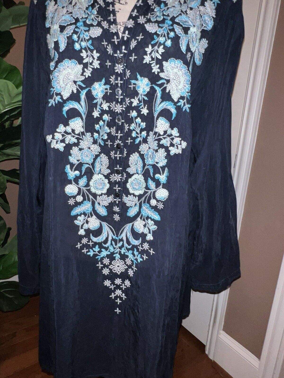 Johnny Was Silky Blue Embroidered Tunic Top Mini Dress Roll Up Sleeves Sz XL