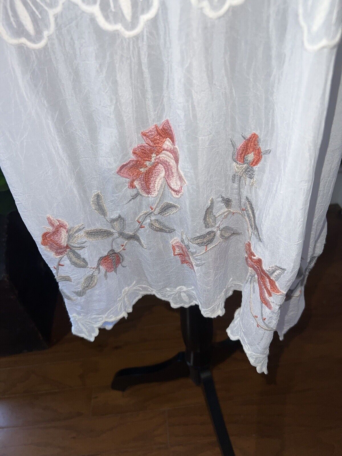 Johnny Was White Silky Long Kimono Duster Wrap Floral Embroidery XXL 2XL 2X