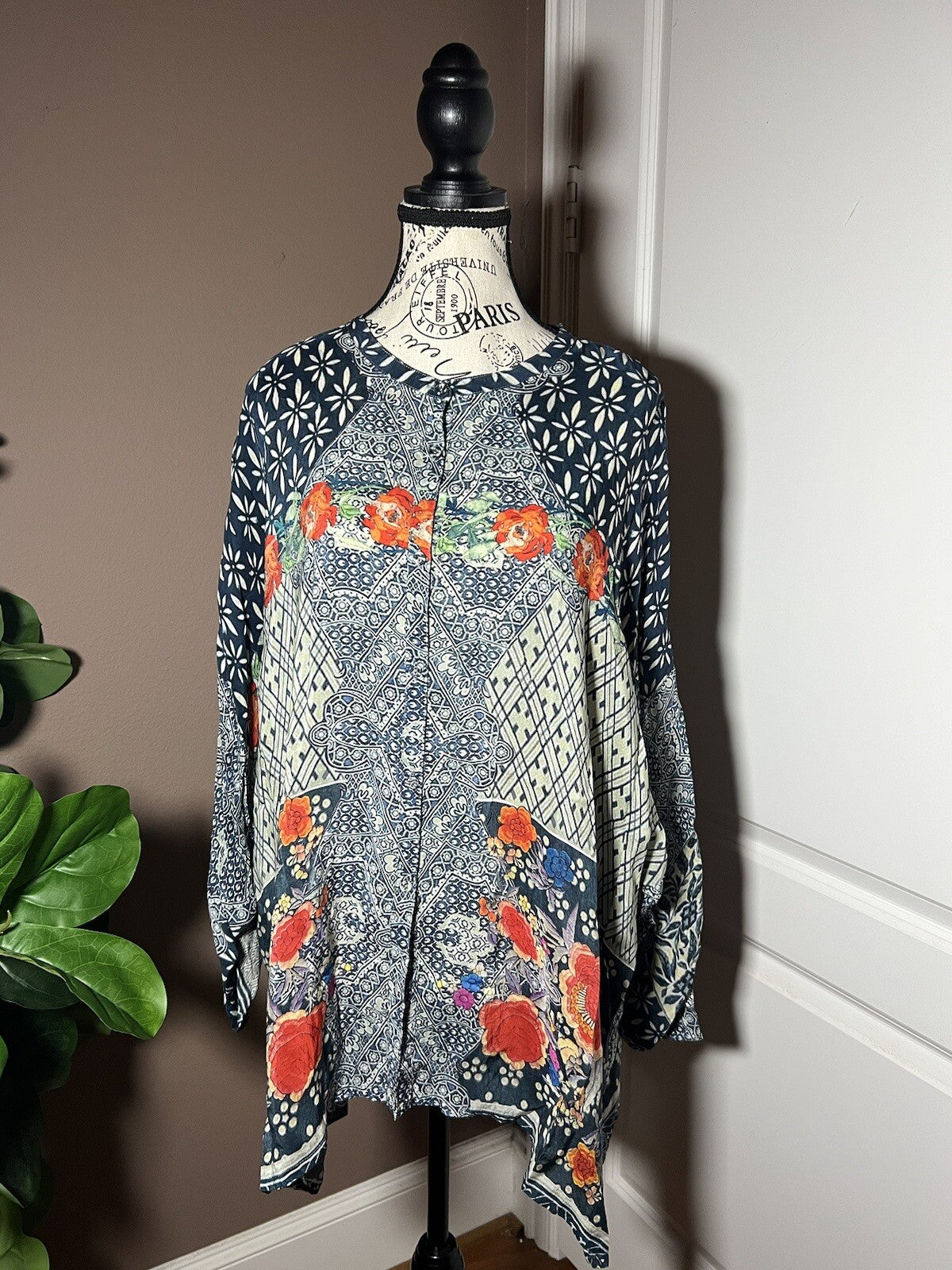 Johnny Was XXL Silky Top Long Sleeve Blouse Button Up Lightweight Floral Tunic Johnny Was
