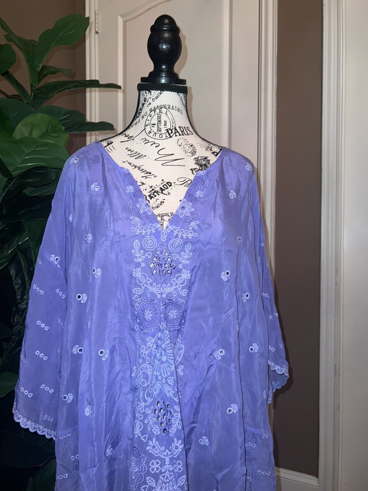 Johnny Was Embroidered Silky Tunic Top Lavender 2X 2XL Beautiful