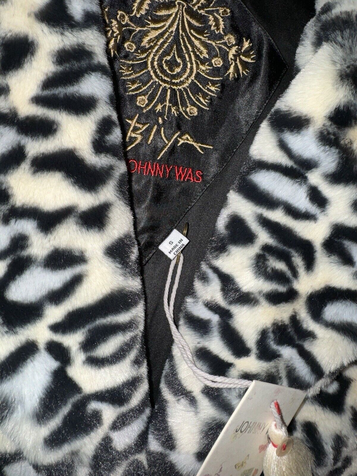 Johnny Was S Soft Blue & White Leopard Faux Fur Coat Jacket Wrap Silk Lining