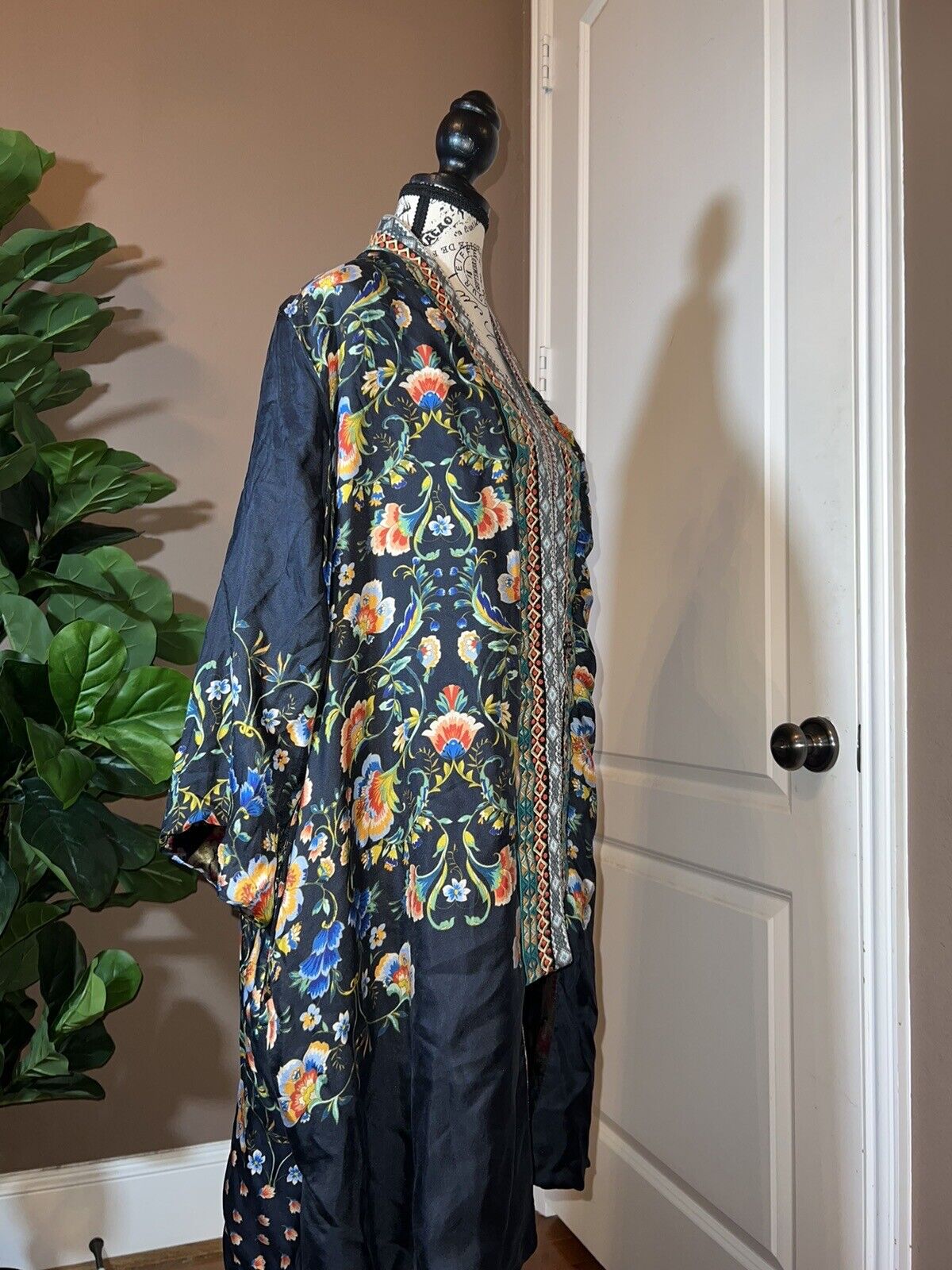 Johnny Was Velvet & Silk Kimono Wrap Sz L Large REVERSIBLE Jewel Tones