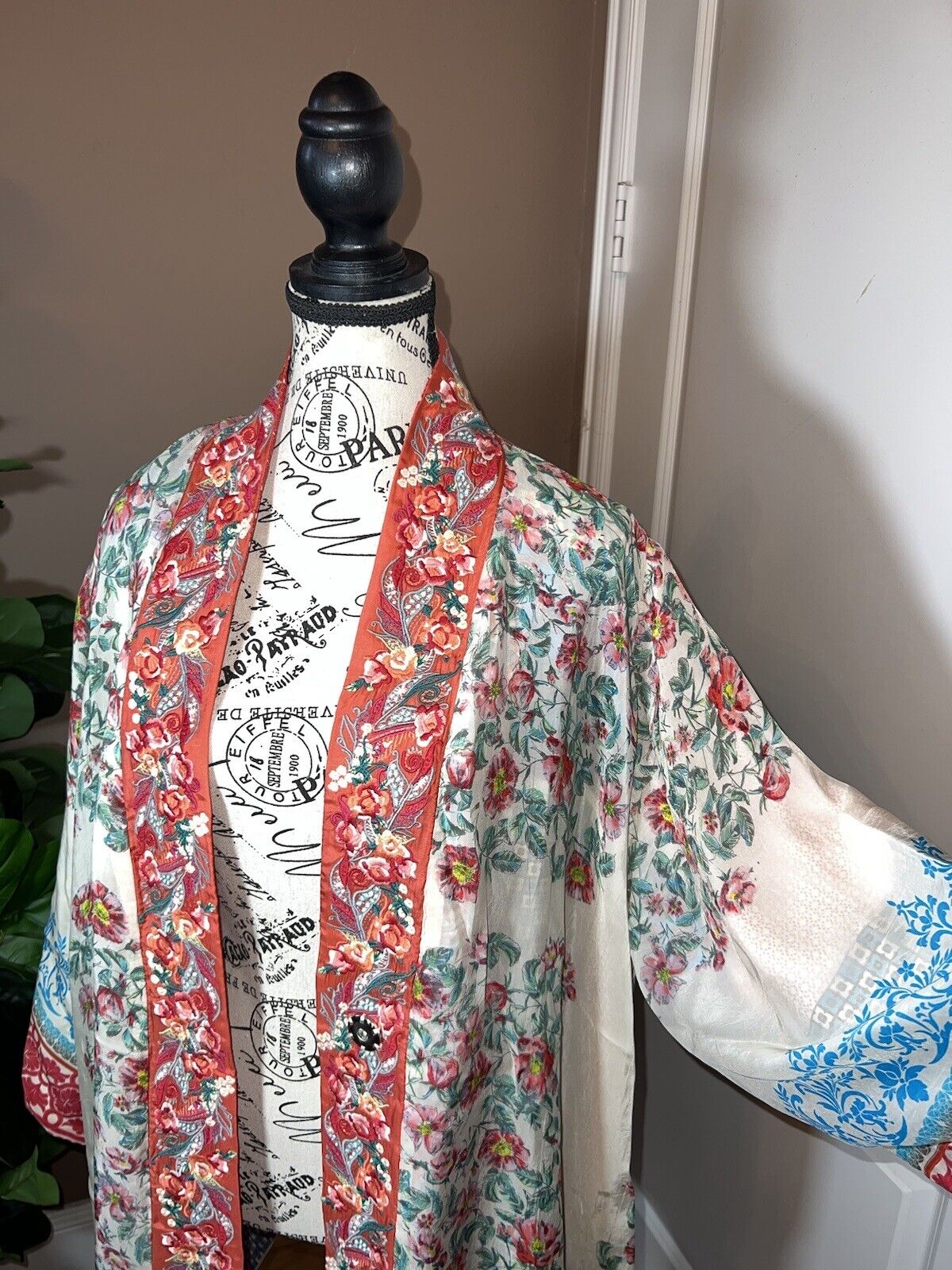 Johnny Was Silk REVERSIBLE Floral Kimono  XL 1X Embroidered & Pockets