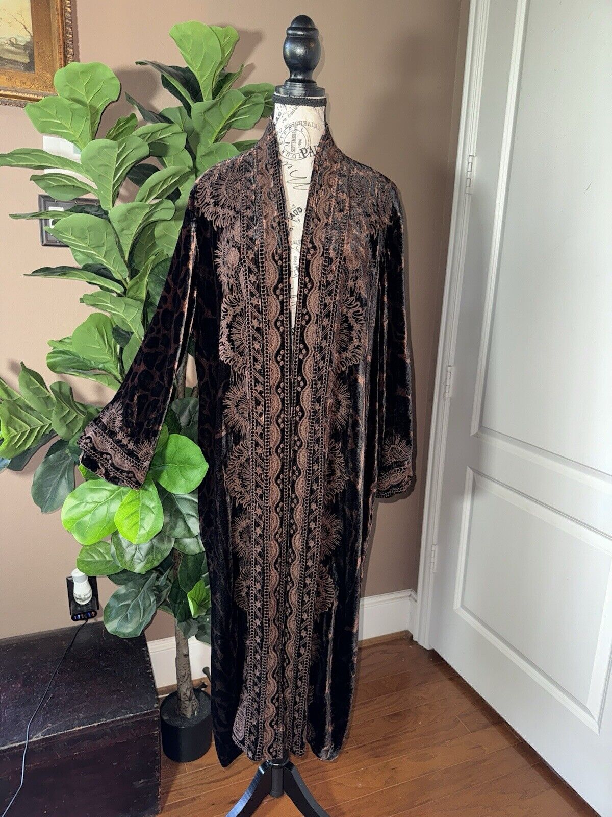 Johnny Was L Large Velvet Long Kimono Duster Wrap Leopard & Lace Jacket