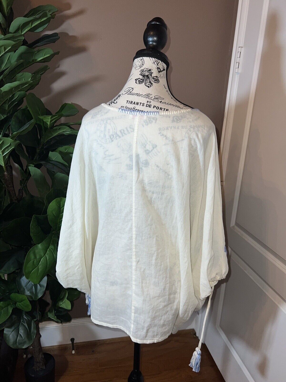 Johnny Was Sz L Large White & Blue Cotton Poncho Peasant Top Tassels Beading