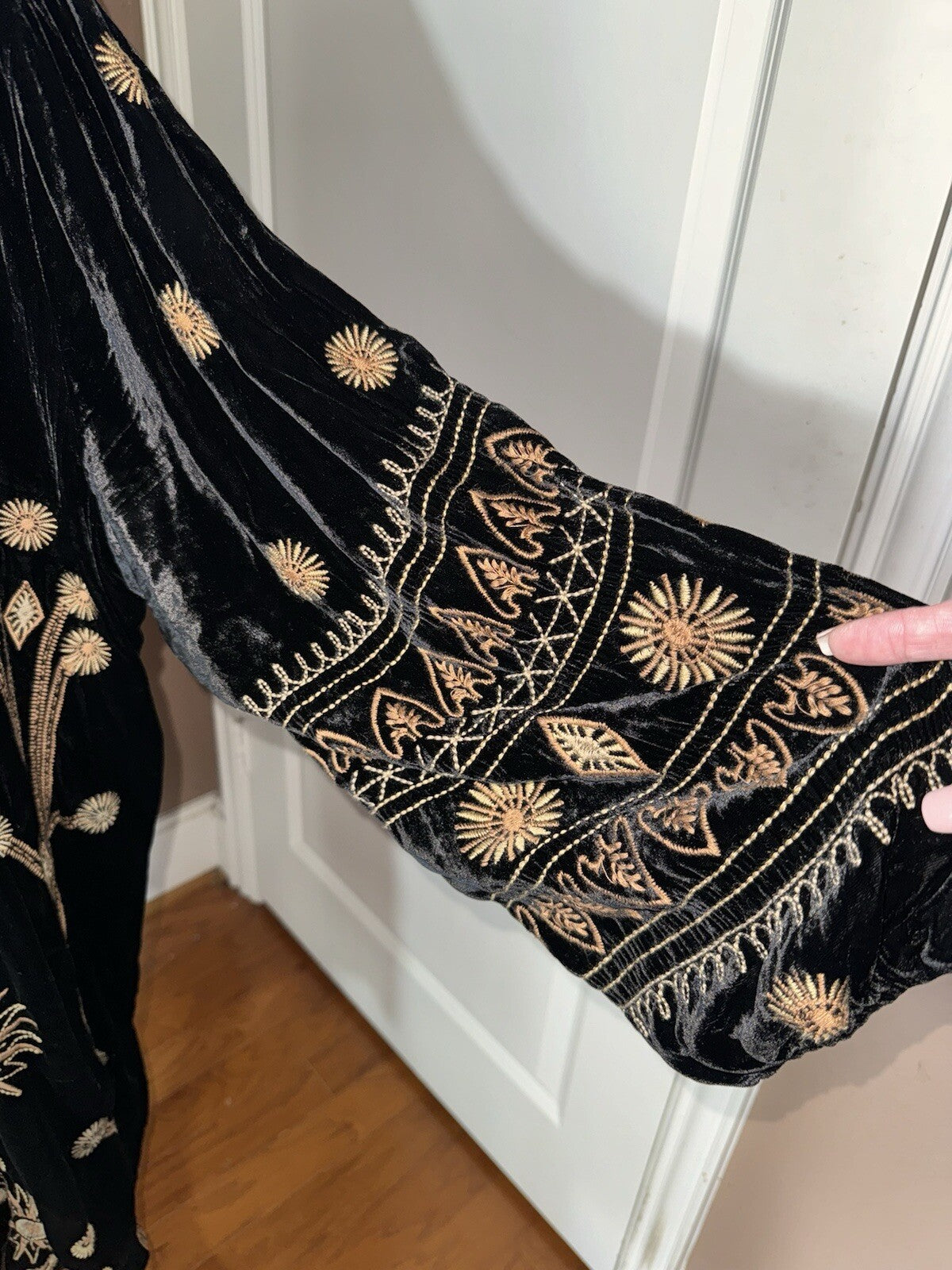 Johnny Was XL Black & Gold Velvet Shift Mini Dress Or Tunic Top Luxury Johnny Was