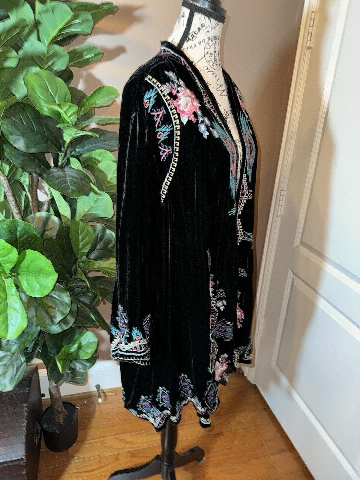 Johnny Was Black Velvet XL 1X Aztec Kimono Wrap Duster Jacket Coat Cardigan