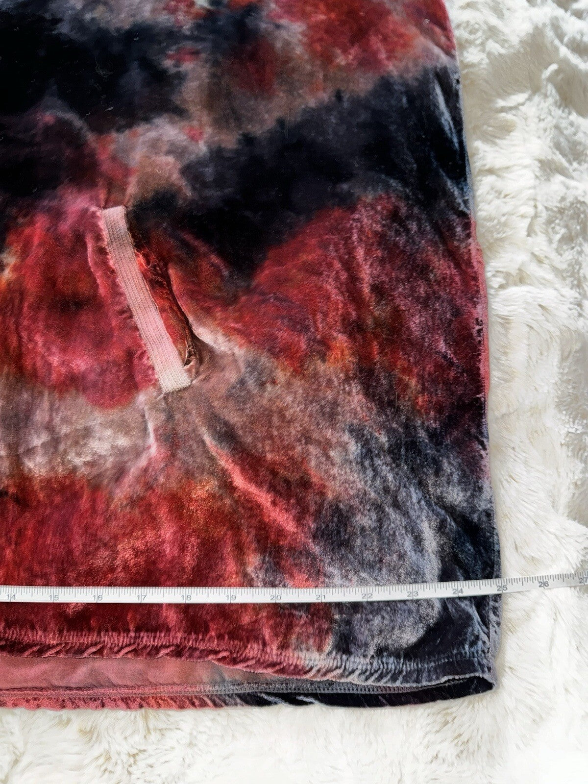 Johnny Was L Large Black & Red Velvet Hoodie Pullover Sweatshirt Tunic Top WARM Johnny Was