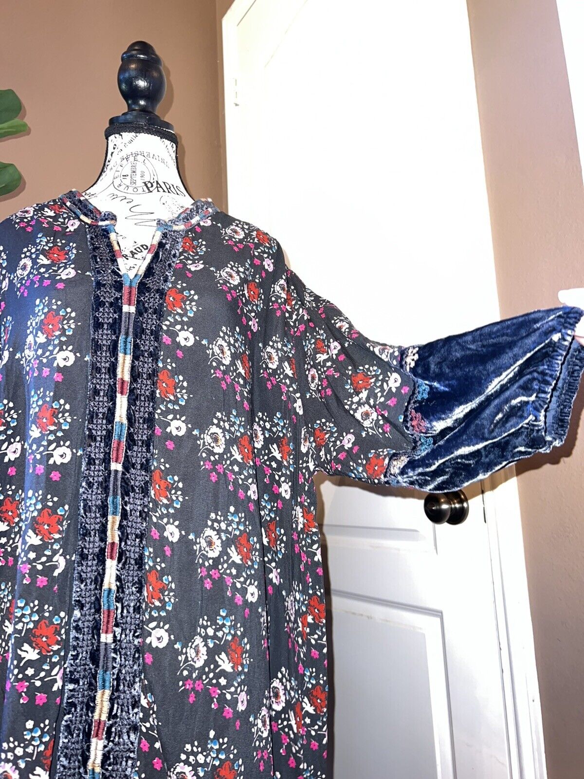 Johnny Was 2x 2xl Velvet Trimmed Tunic Top W/ Embroidery Kimono Sleeves