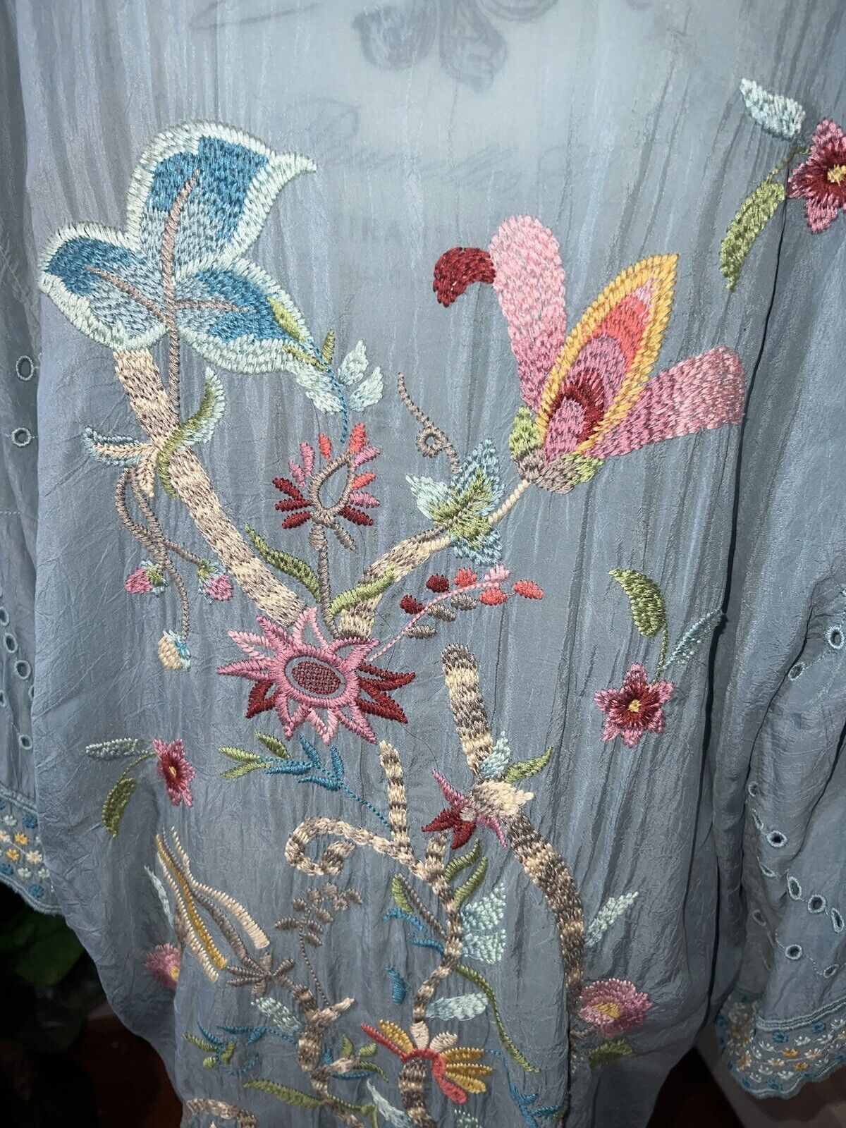 Johnny Was Silky Blue Long Kimono Duster Wrap OVERSIZED M Medium Embroidery