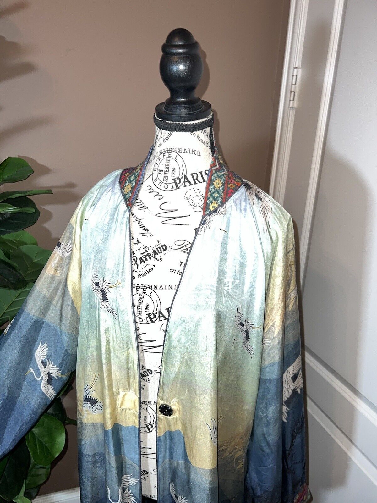 Johnny Was 100% Silk Long Kimono Wrap L Large REVERSIBLE Duster  CRANES