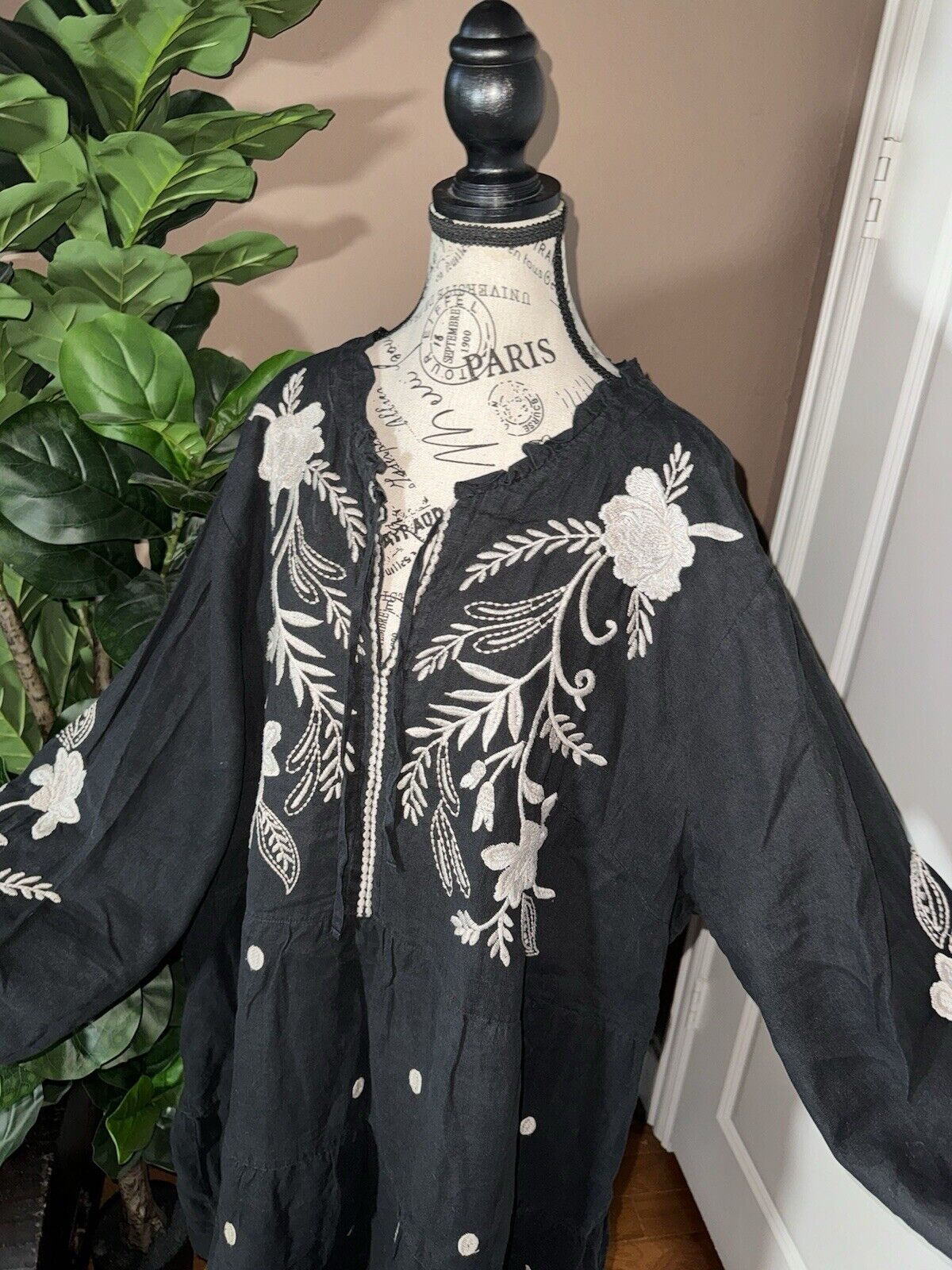 Johnny Was 3X 3XL Black Embroidered Mini Dress Baby Doll Top Birds & Flowers