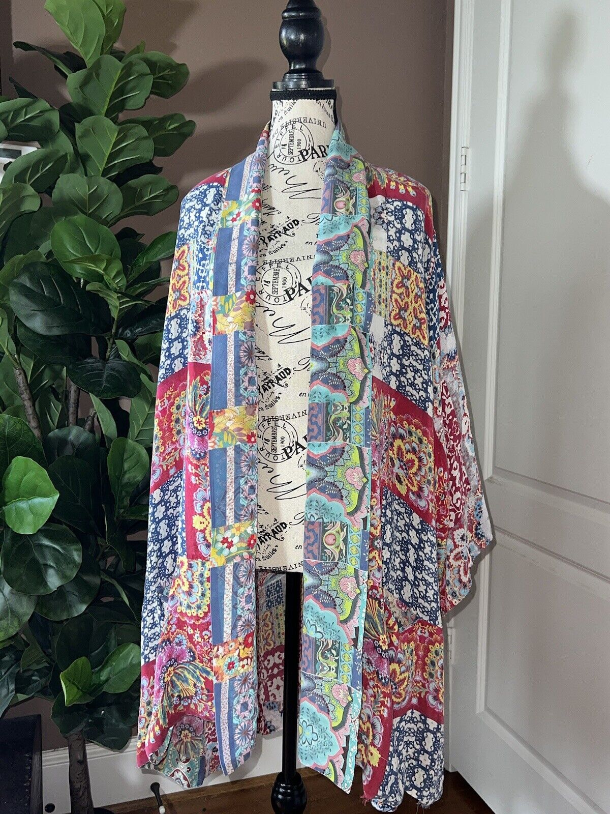 Johnny Was Silky Kimono XXL 2XL 2X Red & Blue Floral Patchwork W/ Pockets SOFT