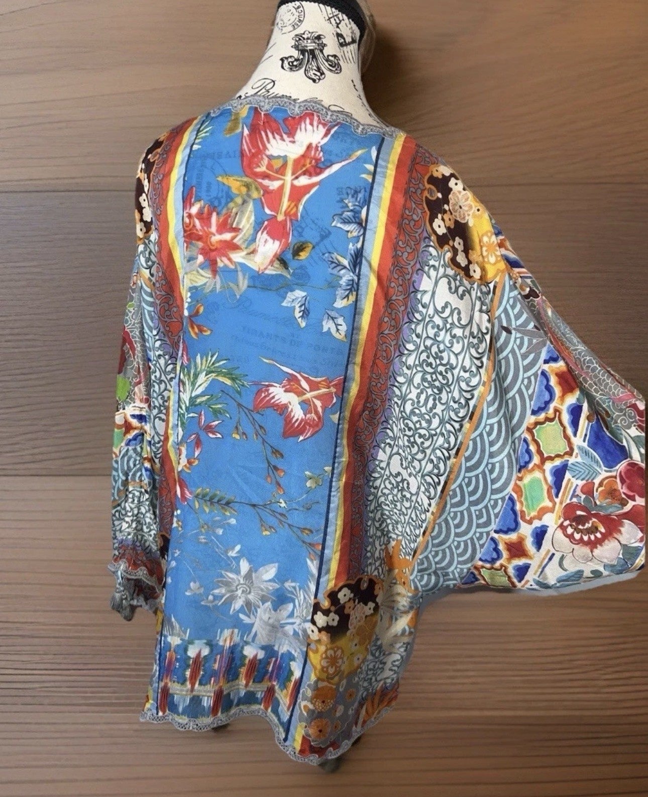 Johnny Was XL 100% Silk Long Sleeve Tunic Top Dragon Blouse Shirt Asian BOHO Johnny Was