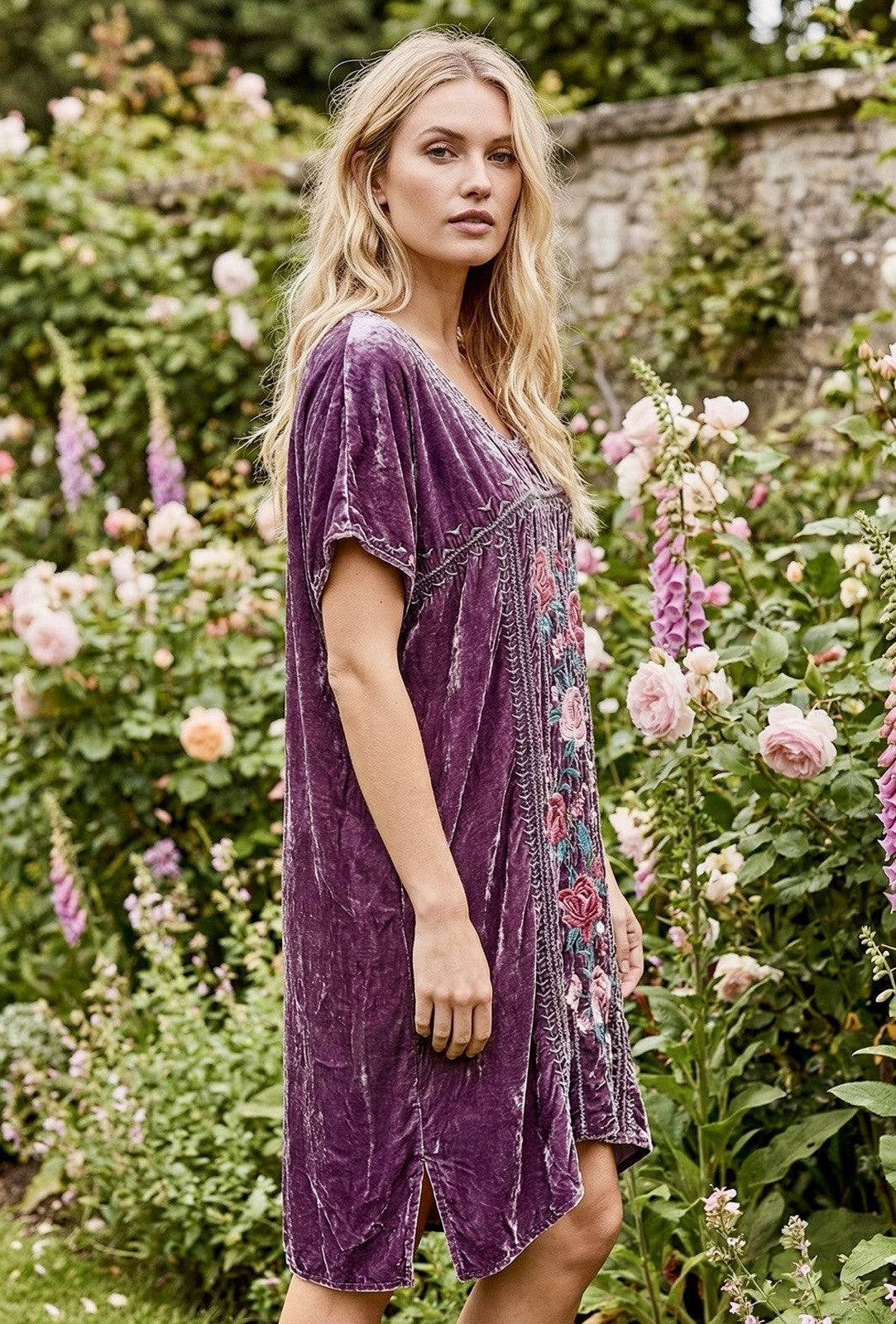 Johnny Was L Large Purple Velvet Embroidered Shift Mini Dress Short Sleeve BOHO Johnny Was