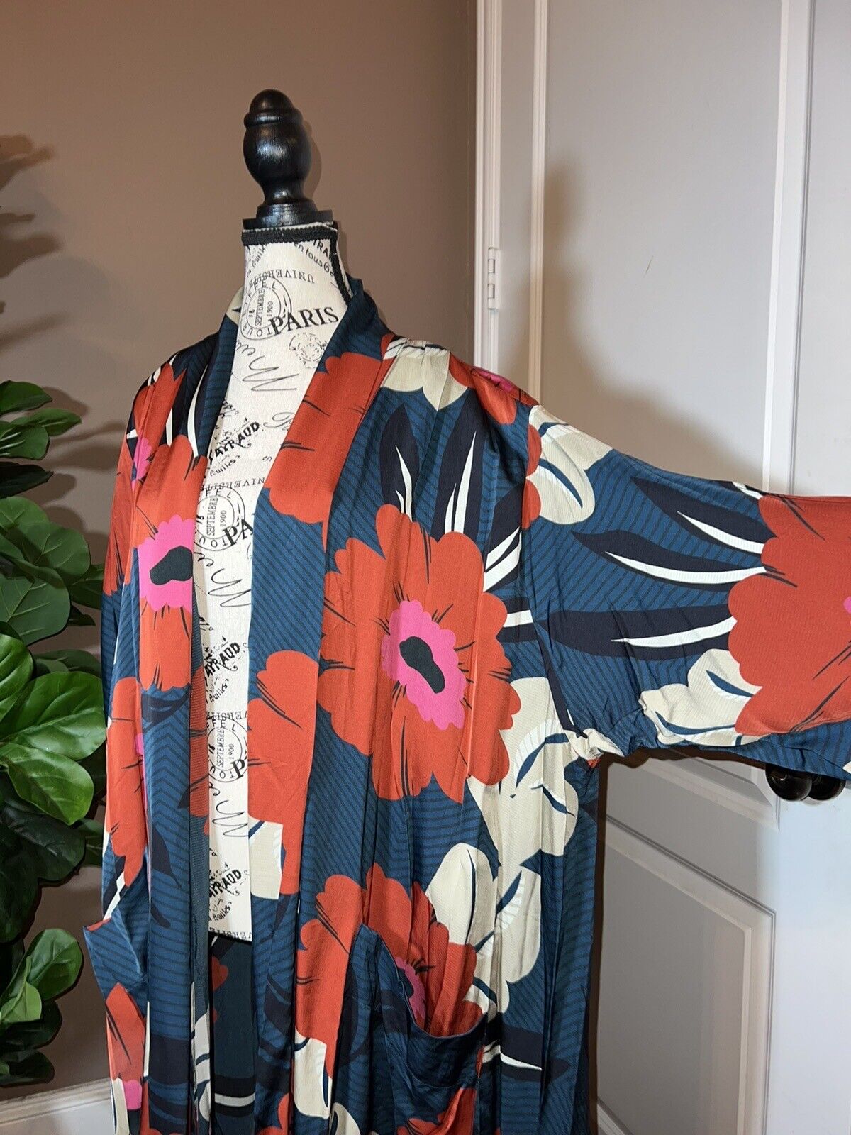 Johnny Was Sz 2X 2XL XXL Long Silky Duster Kimono    Full Length