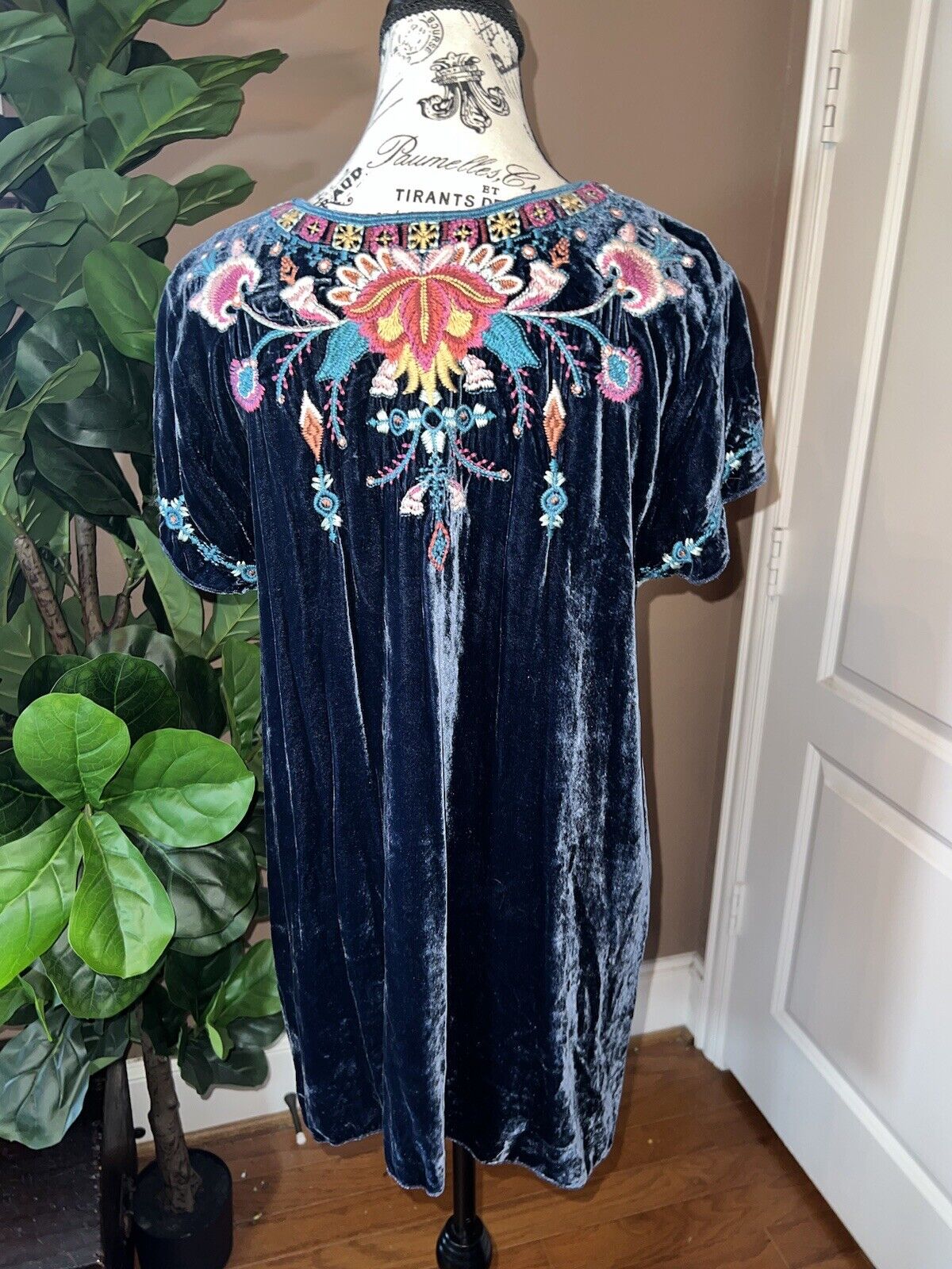 Johnny Was Blue Velvet Heavily Embroidered Tunic Top Mini Dress L Large