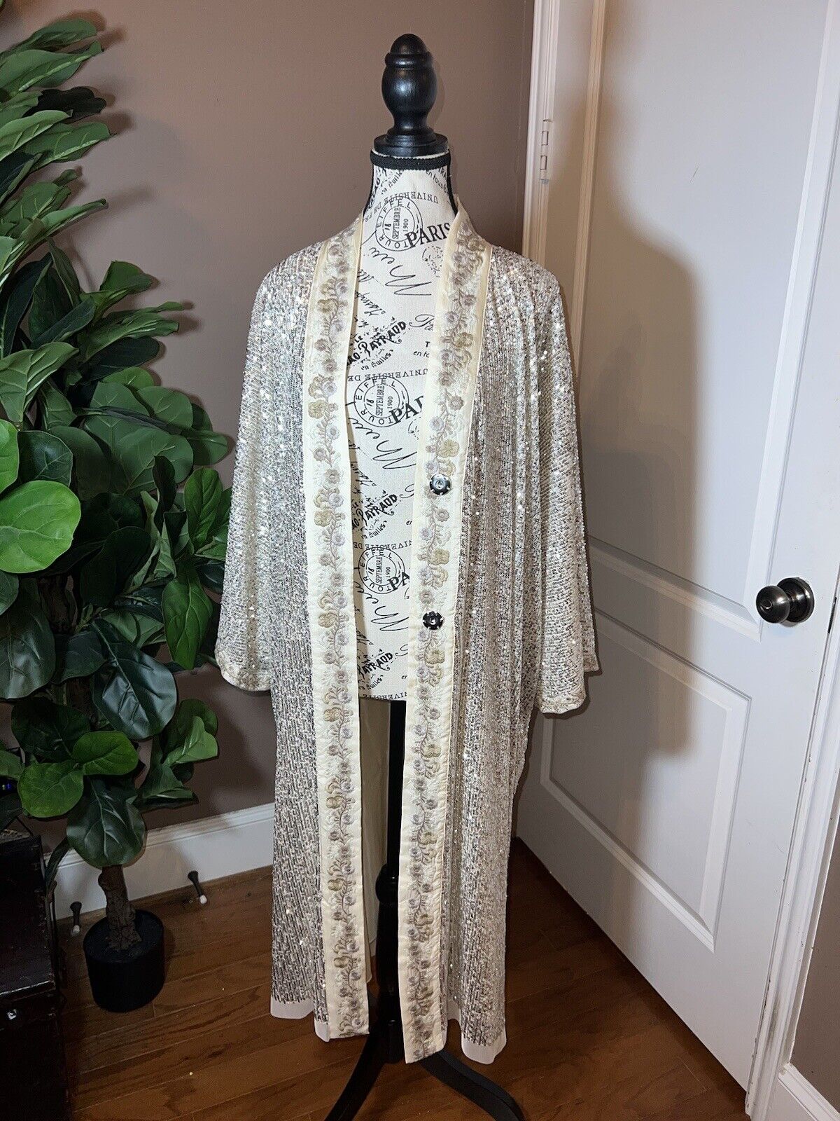 Johnny Was Long Silk & Sequin Ivory KIMONO Duster Wrap PTP-28” OVERSIZED S