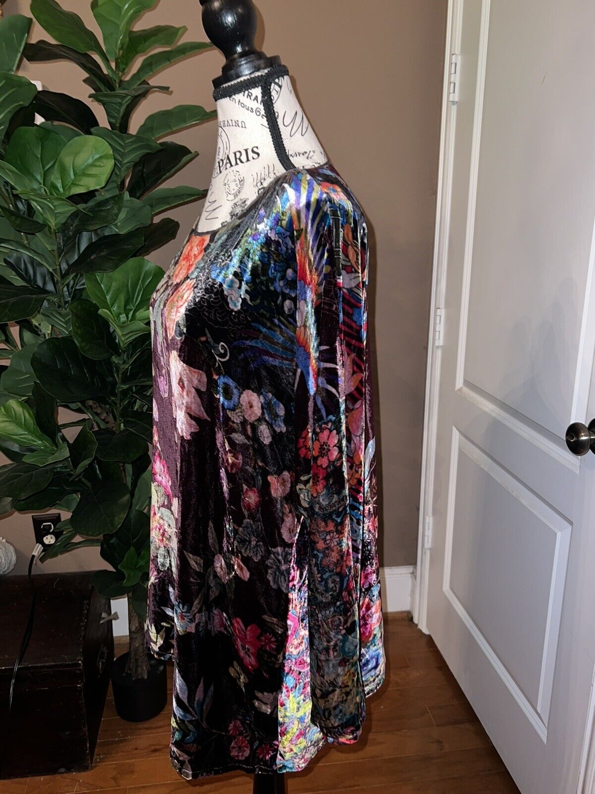 Johnny Was Floral Velvet Tunic Top Mini Dress Long Sleeve Sz XL Kimono Wrap