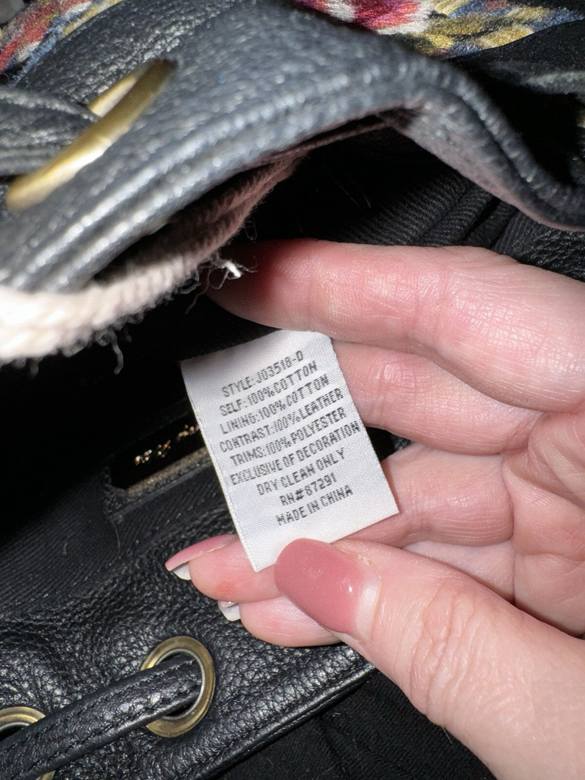 9018396