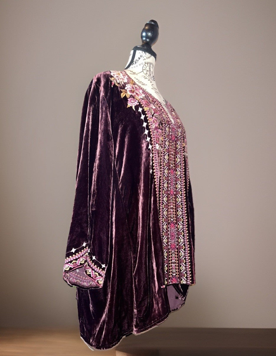 Johnny Was M Medium Purple Velvet Heavily Embroidered Tunic Top Kimono Sleeves Johnny Was