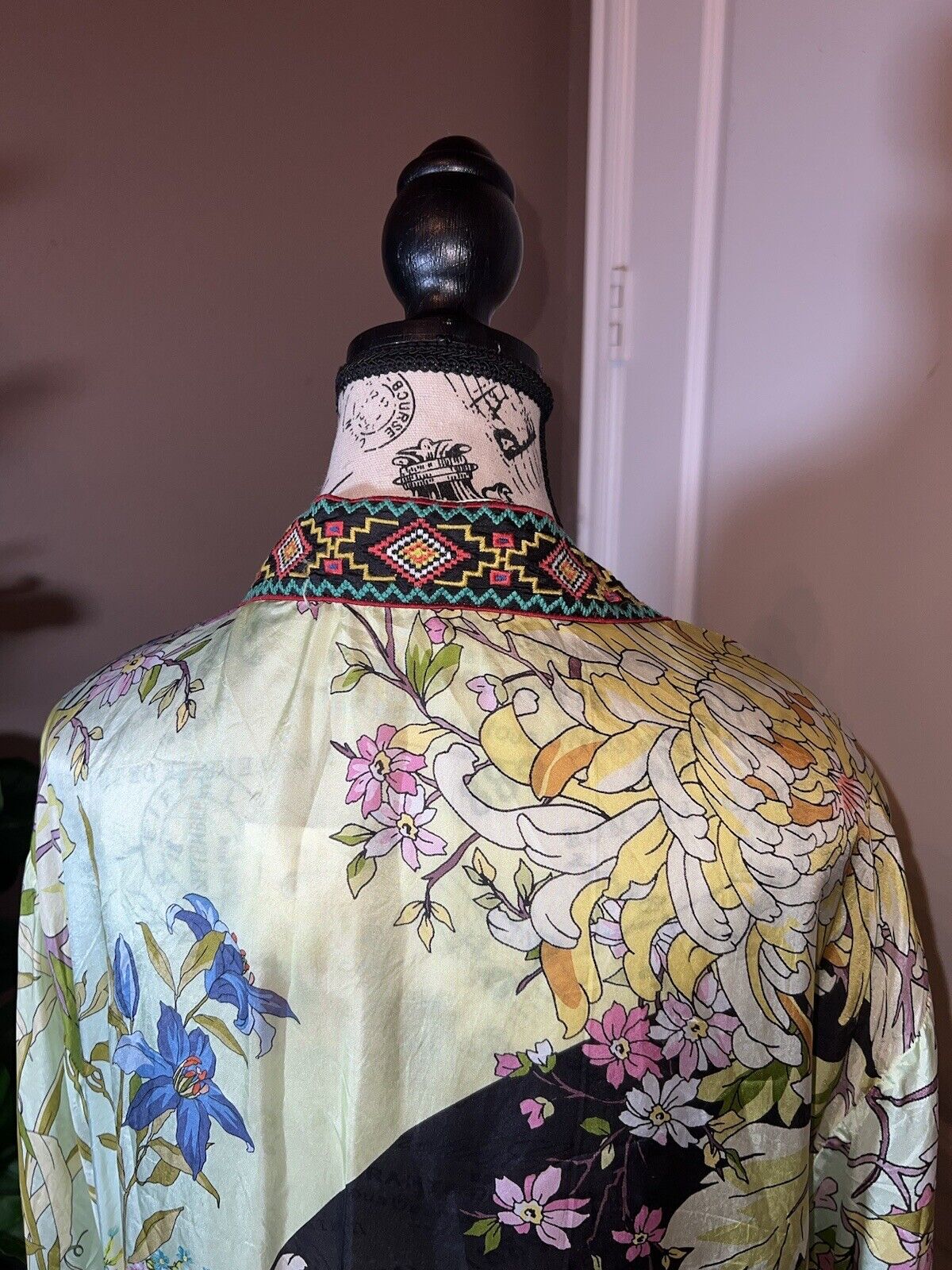 Johnny Was Long 100% Silk KIMONO Duster Wrap XL 1X Embroidery SPRING